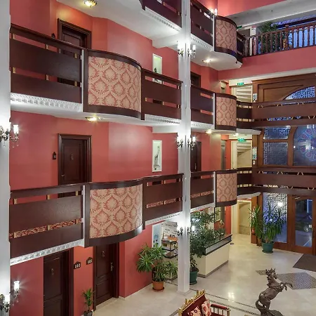 Chatto Hotell
