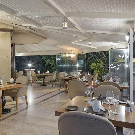 Chatto Hotel 3*